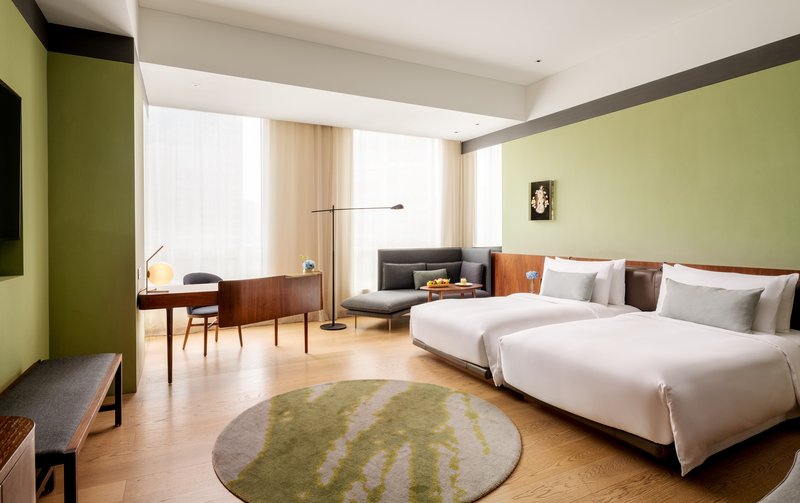 Executive Room Hollywood Twin Bed