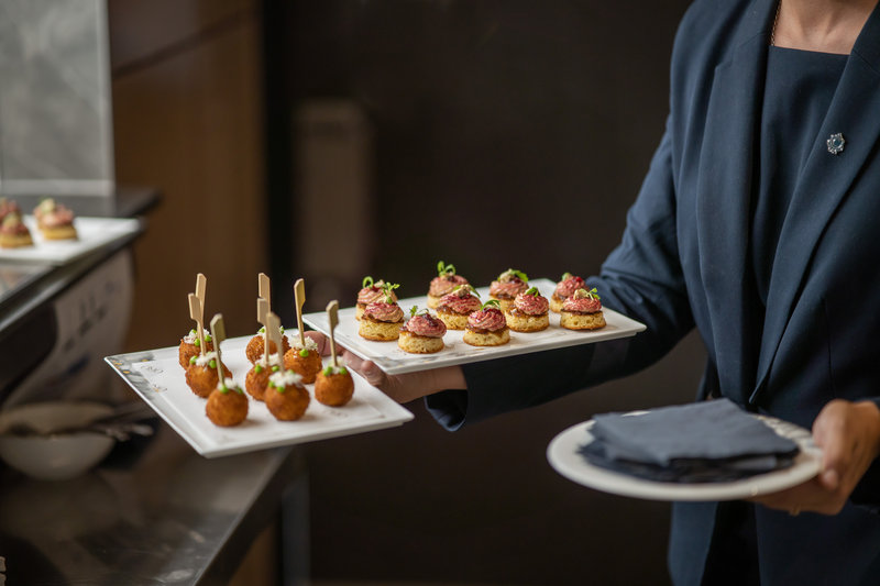 Food & Beverage