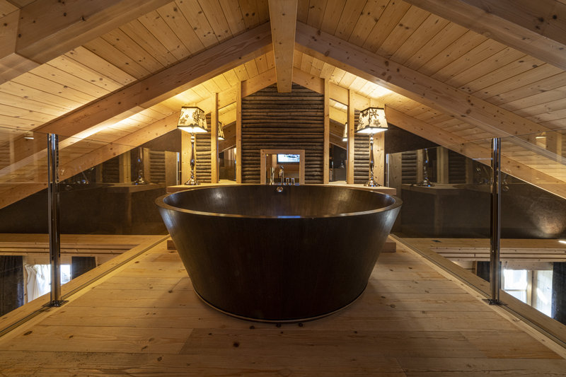 Dolomites Romantic Suite Bathtub