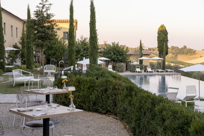 Garden & Pool Area