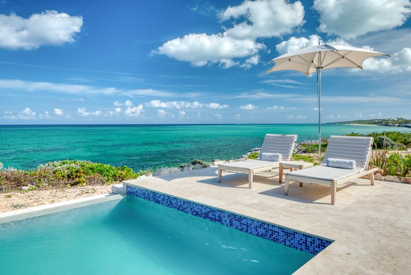 Three Bedroom Peninsula Oceanfront Coral Villa View