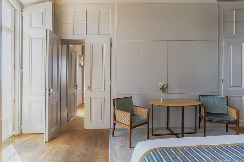 Superior River View Room