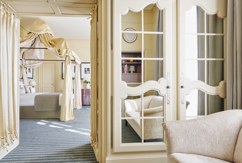Royal Suite 