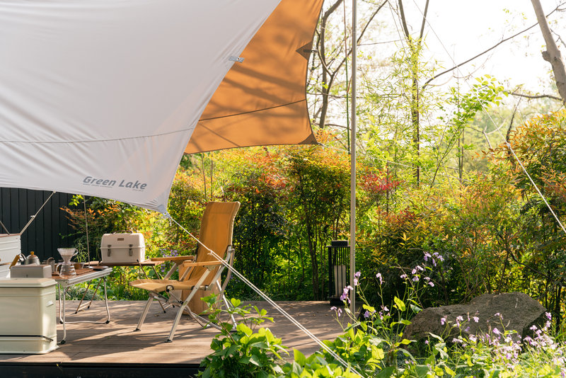Camping Courtyard Suite