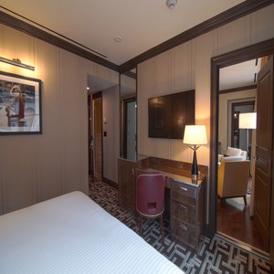Iroquois Two-Bedroom Suite Bedroom 