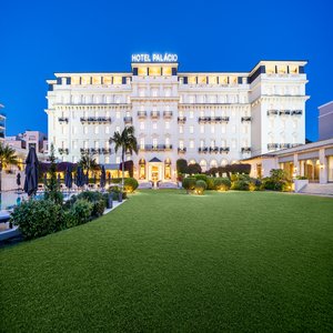 Hotel Palacio Pool