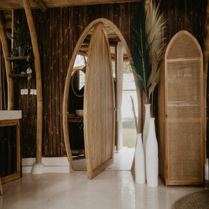 The Leaf - Bathroom 