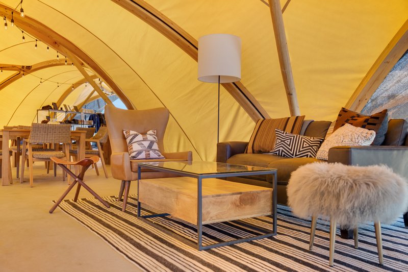 Lobby Lounge Tent  