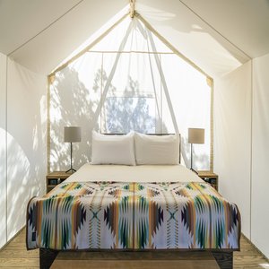 Suite Tent - King Size Bed 