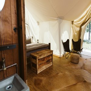 Suite Tent 
