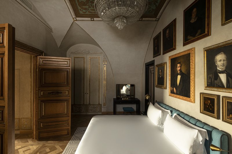 Palazzo Vilon Exclusive Use - Borghese Suite bedroom