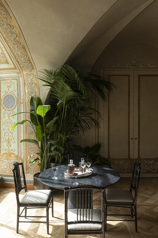 Signature Borghese Suite Living Room