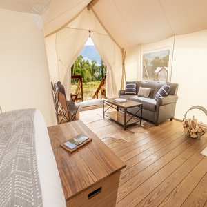 Suite Tent - Queen Sofa Bed