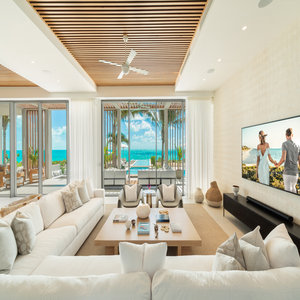 OE Banks Living Area