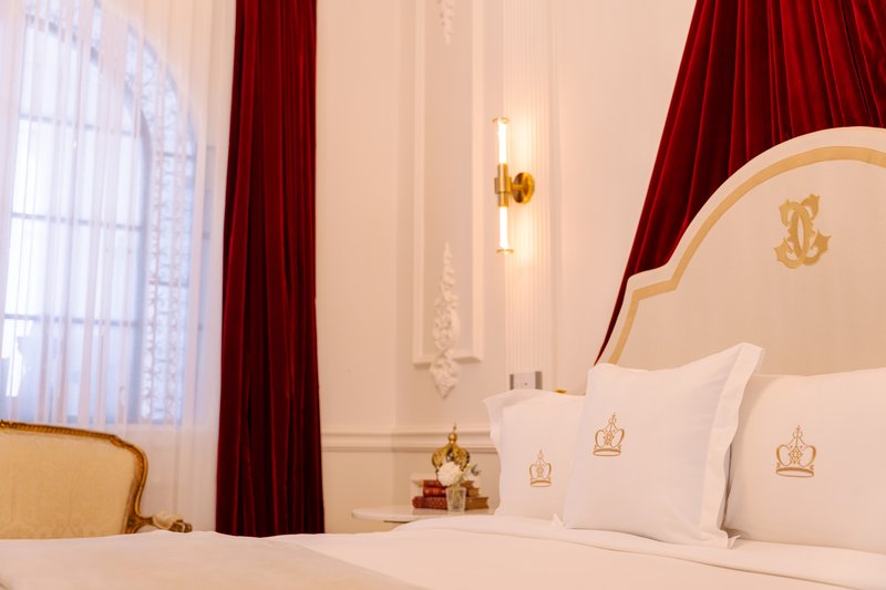 Carlota Room - Bedroom