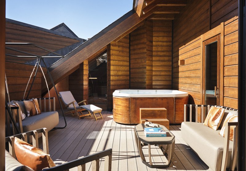 Lodge Rooftop Suite