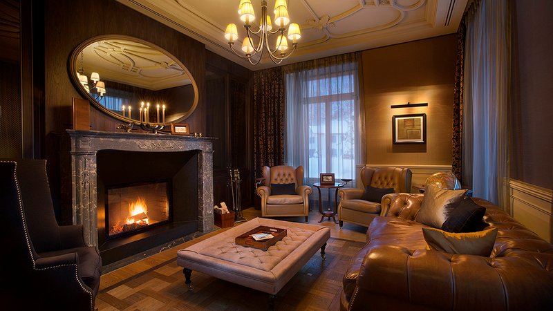 Cigar Lounge