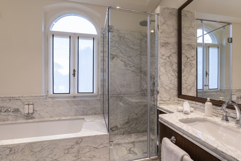 Terrace Suite - Bathroom