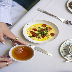 Bank Hotel Joakim Strom