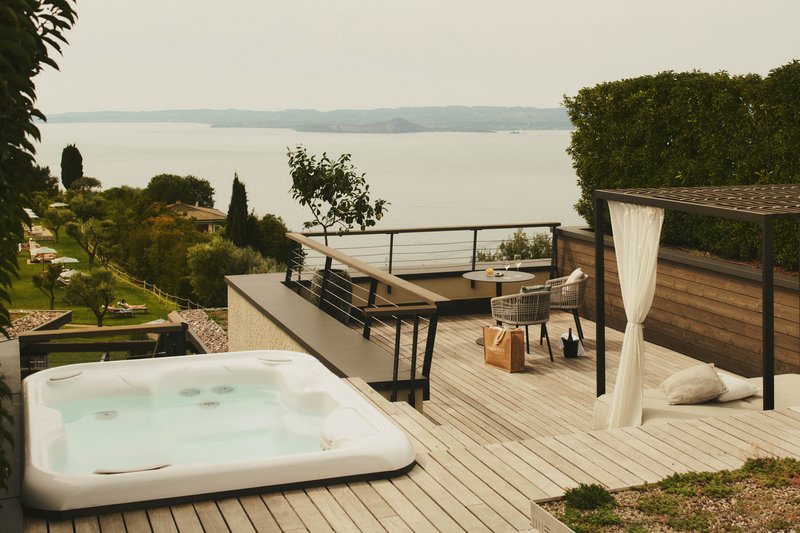 Sky Suite - Hot Tub & Terrace