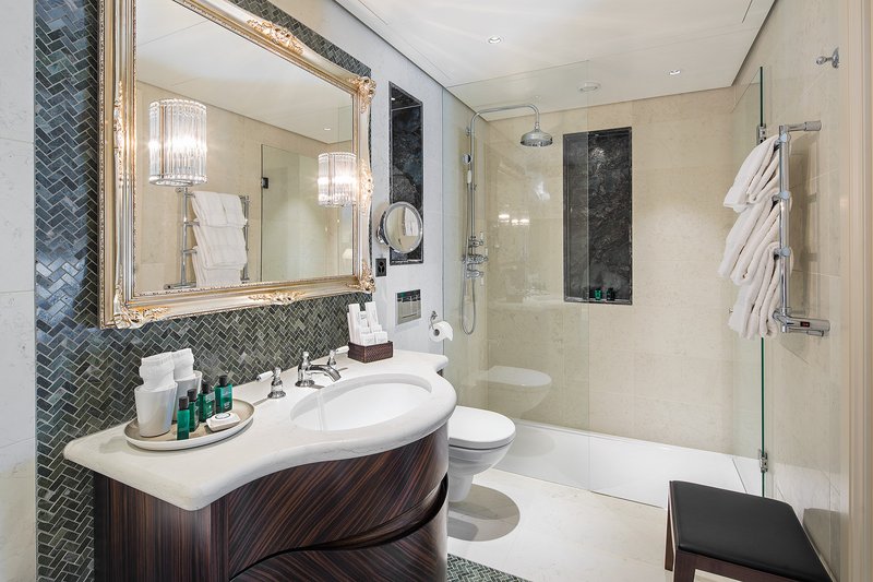 Classic Room Top Floor - Bathroom