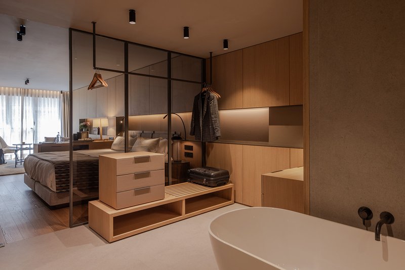 Junior Suite - Bathroom