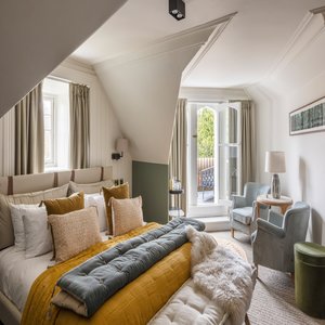 Highland Haven Room - Bedroom