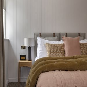 Coach House Suite - Bedroom