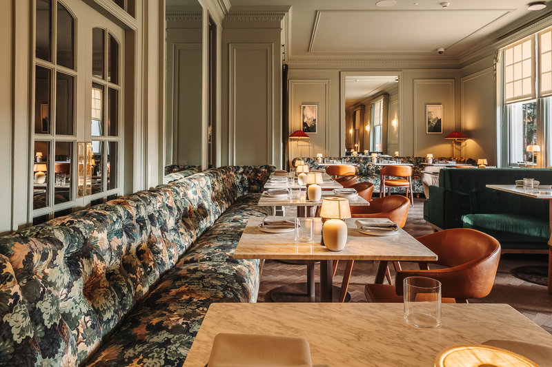 Flora Fauna Bar & Restaurant