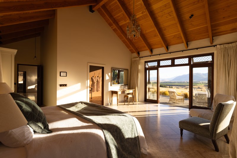 Villa Matariki - Bedroom