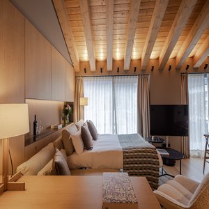 Family Room - Bedroom