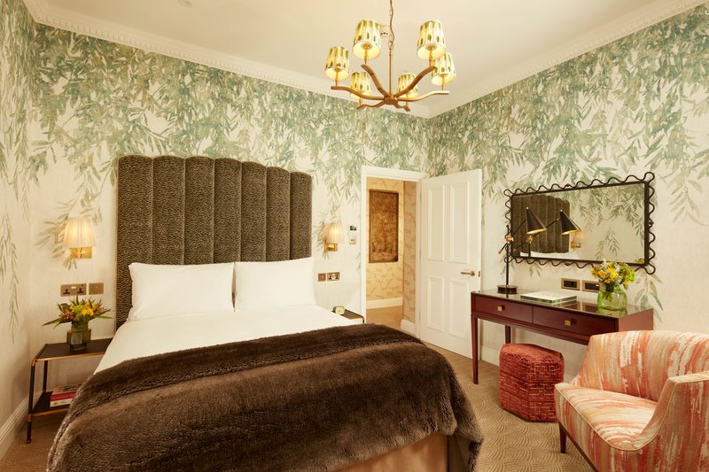 Three bedroom suite bedroom