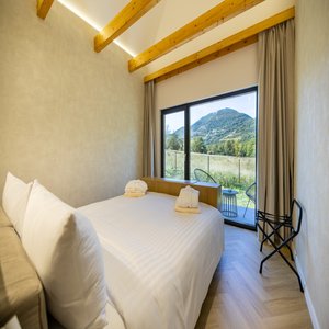 King Cabin - Bedroom