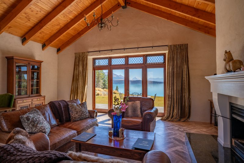 Villa Puaka - Living Area